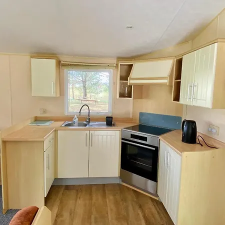 Holiday home Holenderki Na Zielonych Wzgorzach, *