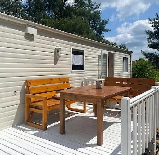 Holenderki Na Zielonych Wzgorzach, Holiday home