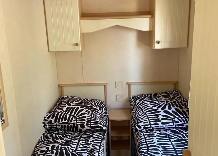 Holiday home Holenderki Na Zielonych Wzgorzach, Lowyn